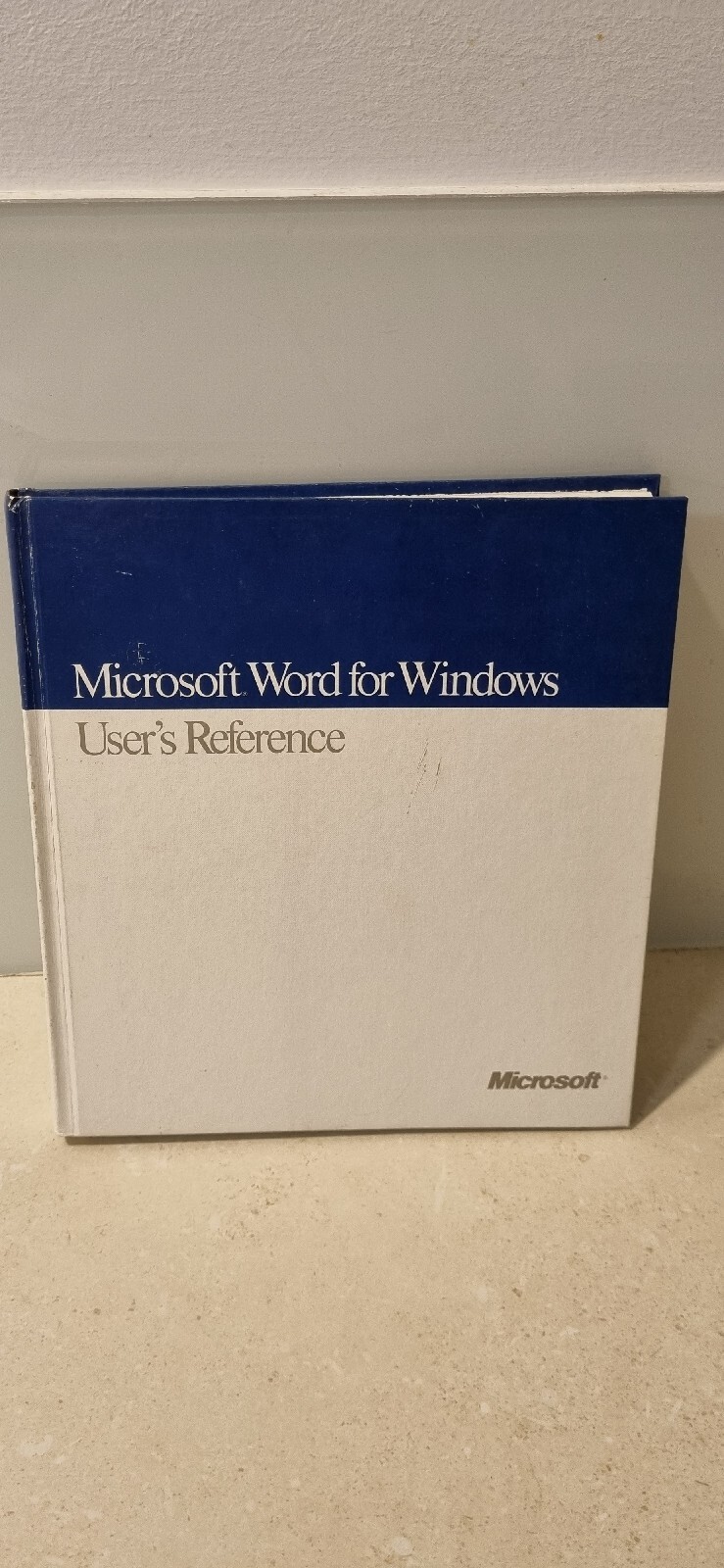 1988 Microsoft Word for Windows Users Reference Guide No 02883 Hardcover