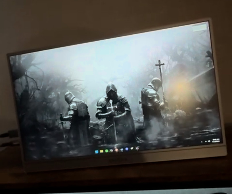 ARZOPA Z3FC Portable Monitor 16.1'' 2.5K QHD 180Hz Gaming | HDR 400 Nits