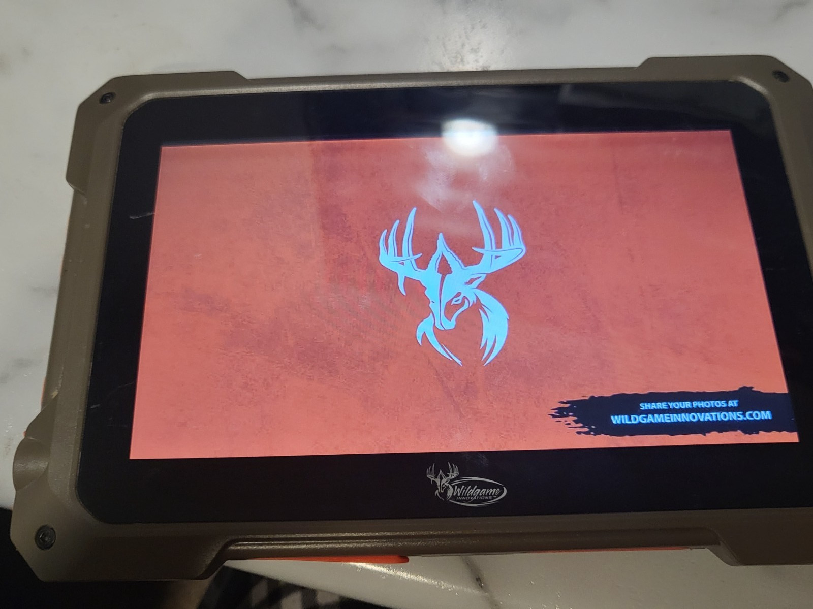 Wildgame Innovations VU70 Trail Pad Hunting Tablet , Dual SD  reader,  Tested.