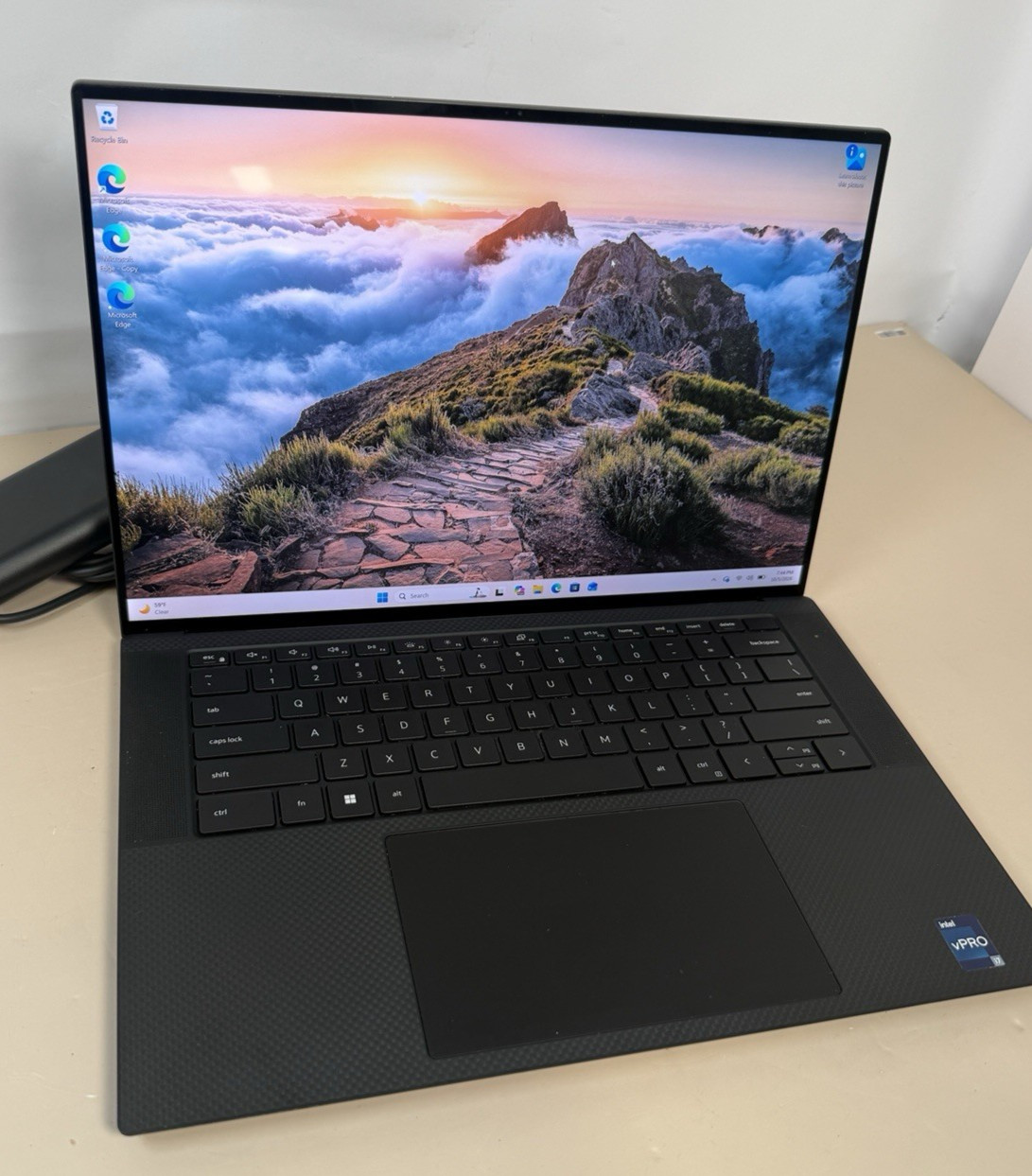 Dell Precision 5570 15.6" 4K Touch i7-12800H 32GB 512GB SSD RTX A2000 8GB