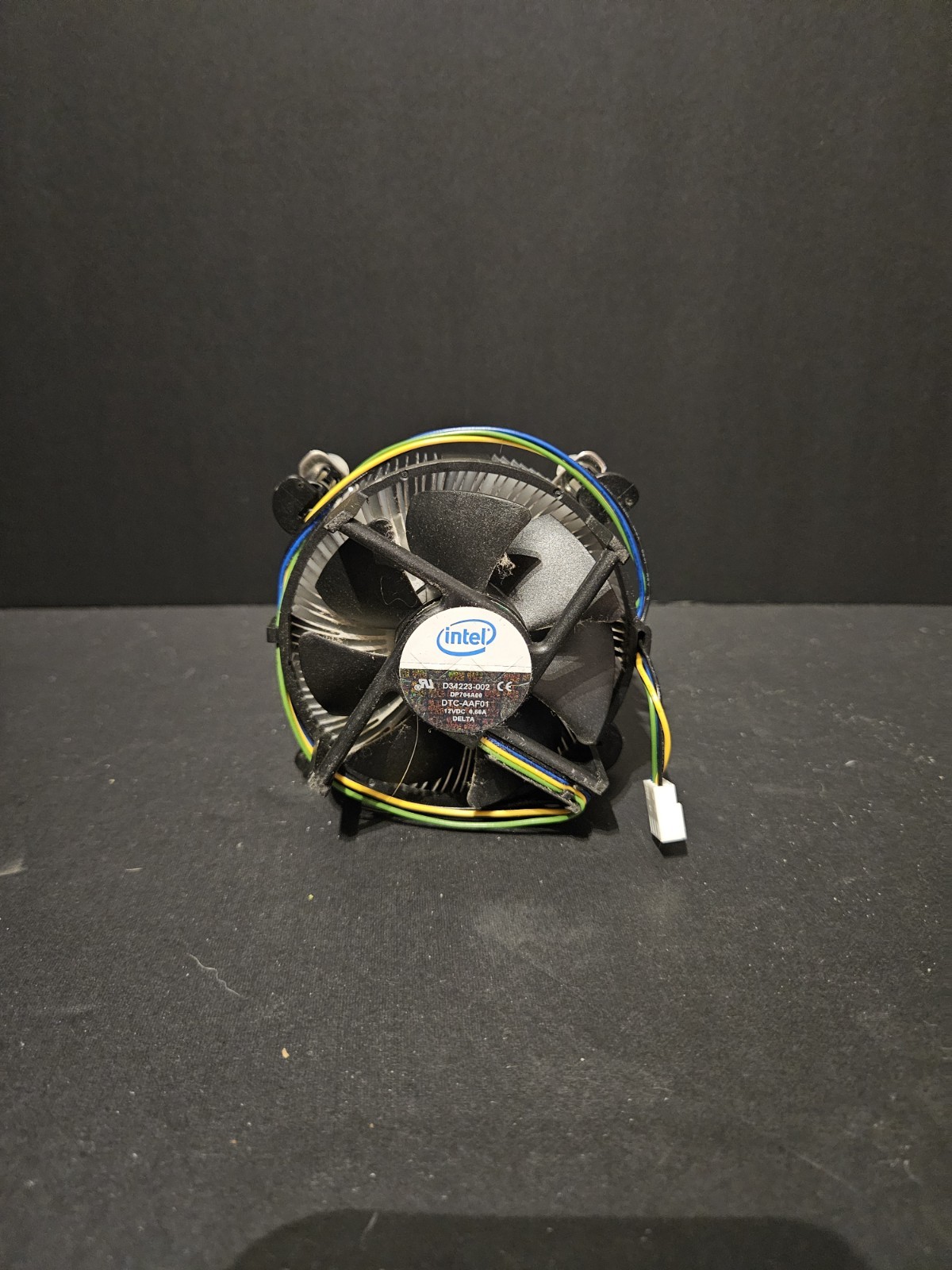 Intel Desktop Cooling Fan & Heatsink- D34223-002
