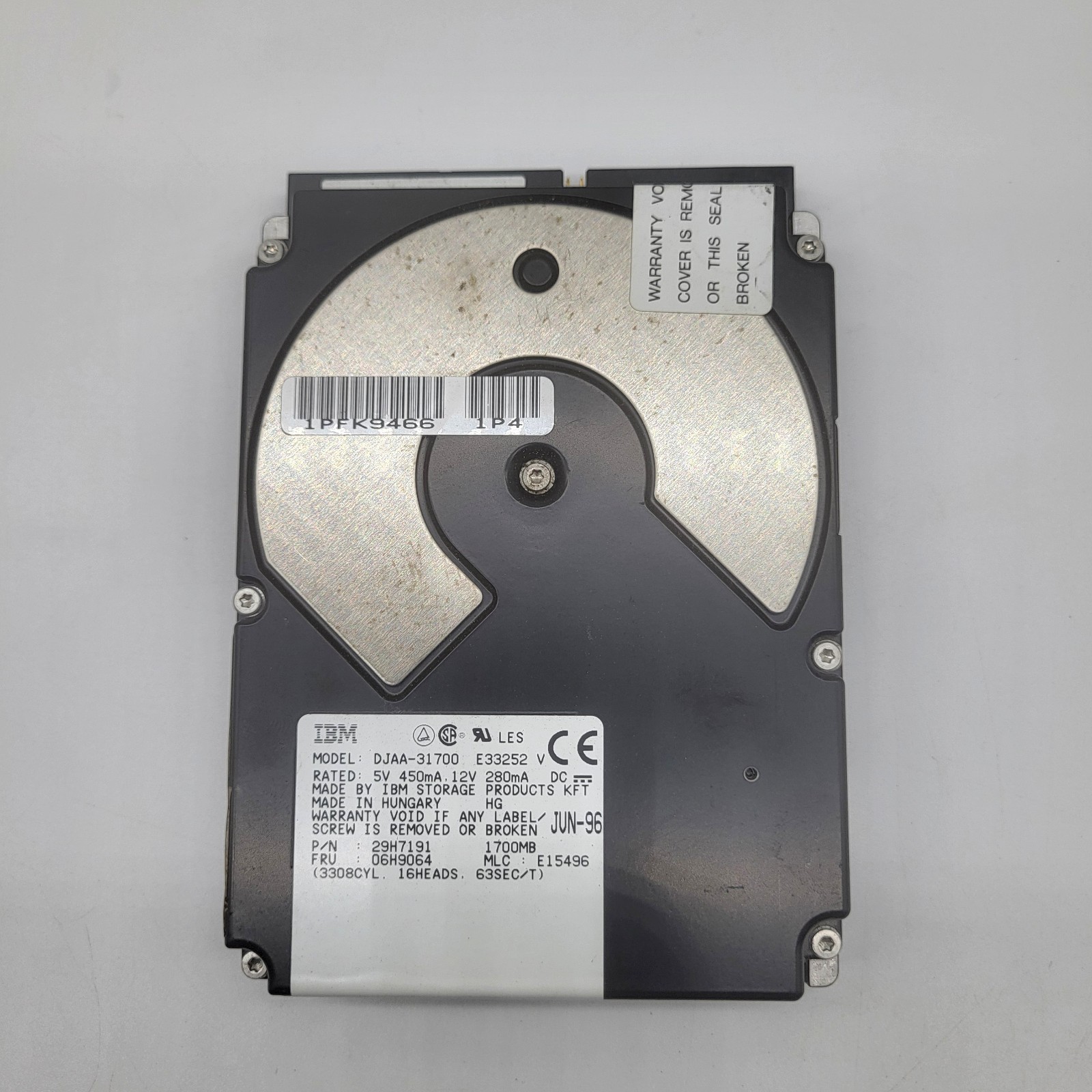 IBM DJAA-31700 1.7GB IDE Hard Drive 29H7182 Vintage PC 1996 Untested
