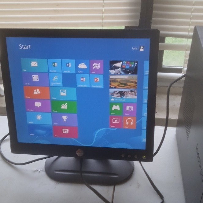 Dell Computer Setup Monitor, Tower, Mouse, Keyboard windows 8 offlic computer 