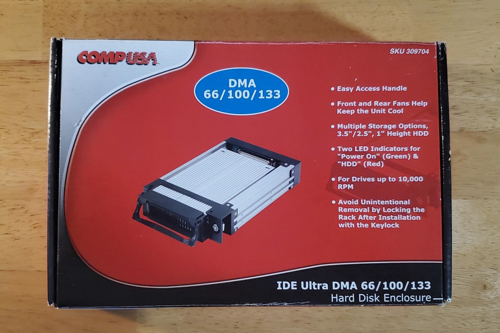 CompUSA IDE Ultra DMA 66/100/133 HDD Hard Disk Drive Enclosure --- 