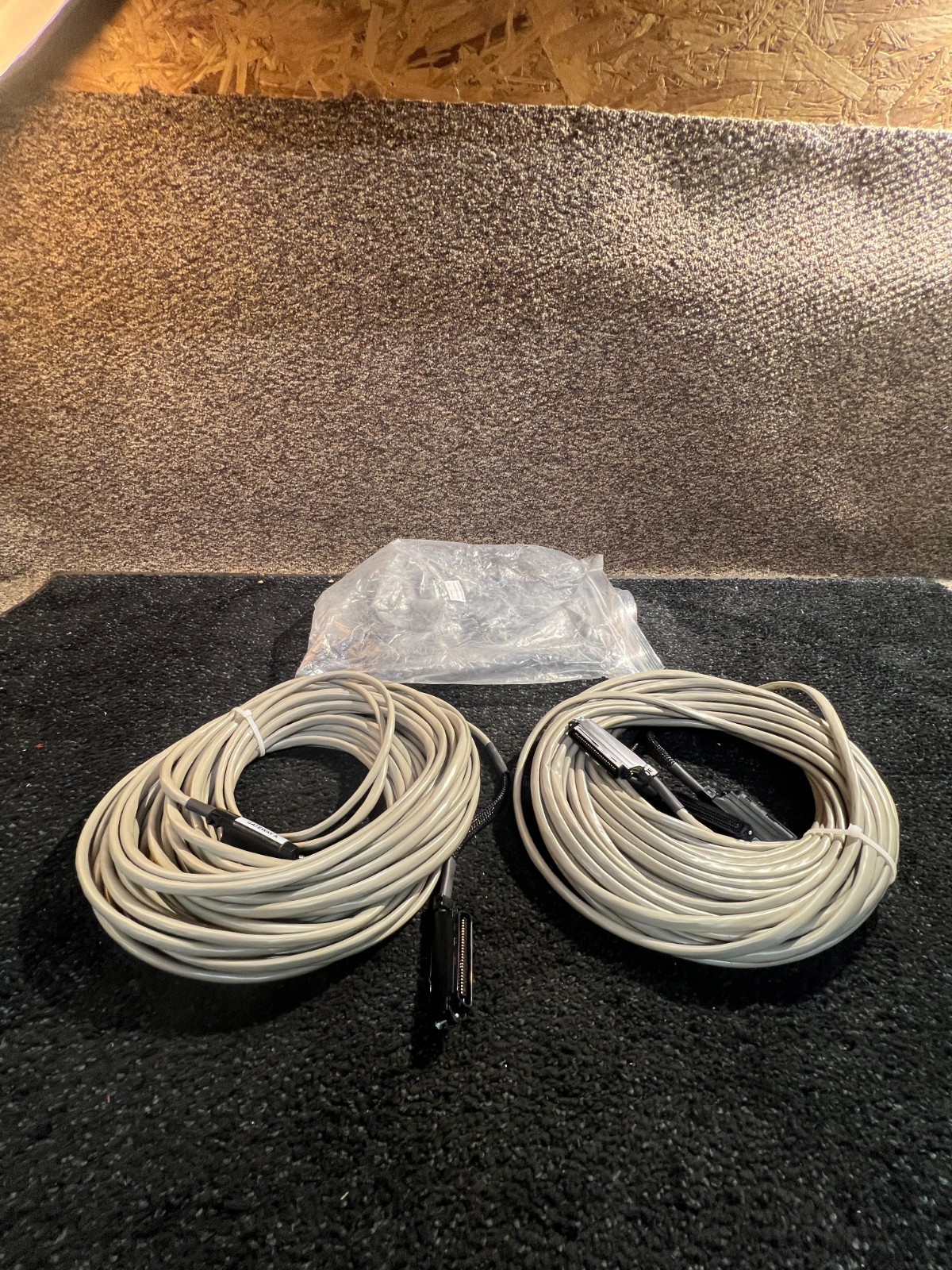 ZC3TR4(2X9M) X (3X9M)F025 CAT 3 25PR CMR GRAY 2 X 90M to 3 X 90M 100ft