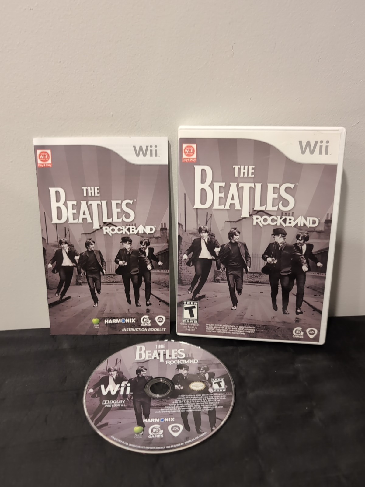 The Beatles: Rock Band Wii Game Complete Case With Manual