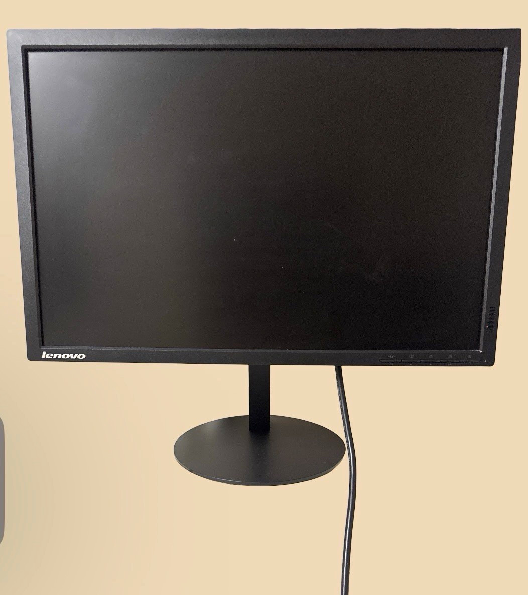 Lenovo ThinkVision 19-22.9" LCD Monitor T2254pC