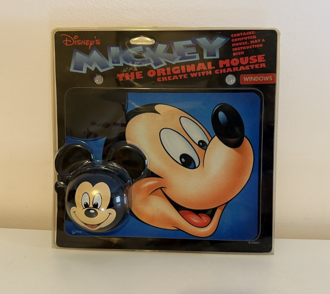 Vintage Disney Mickey Mouse  Computer Mouse Pad And Disc W/package Windows