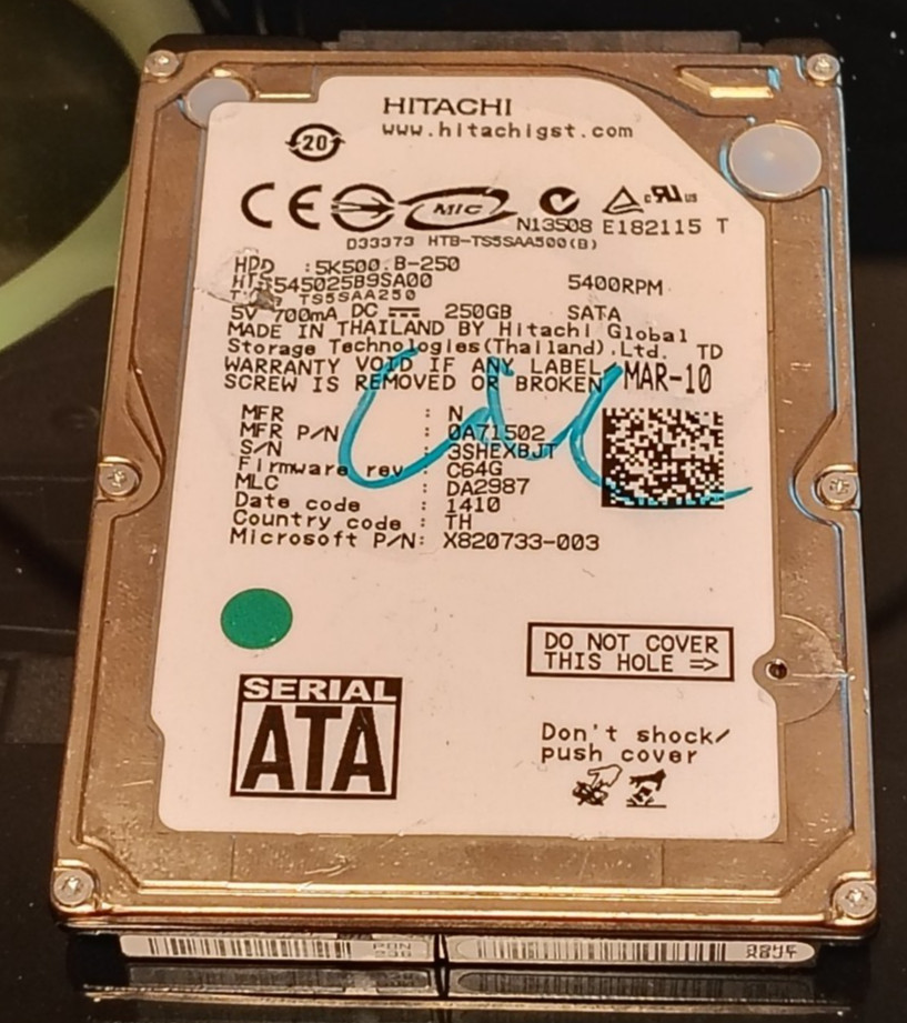 Hitachi HTS545025B9SA00 250GB 5K500 B-250 2.5" Hard Drive