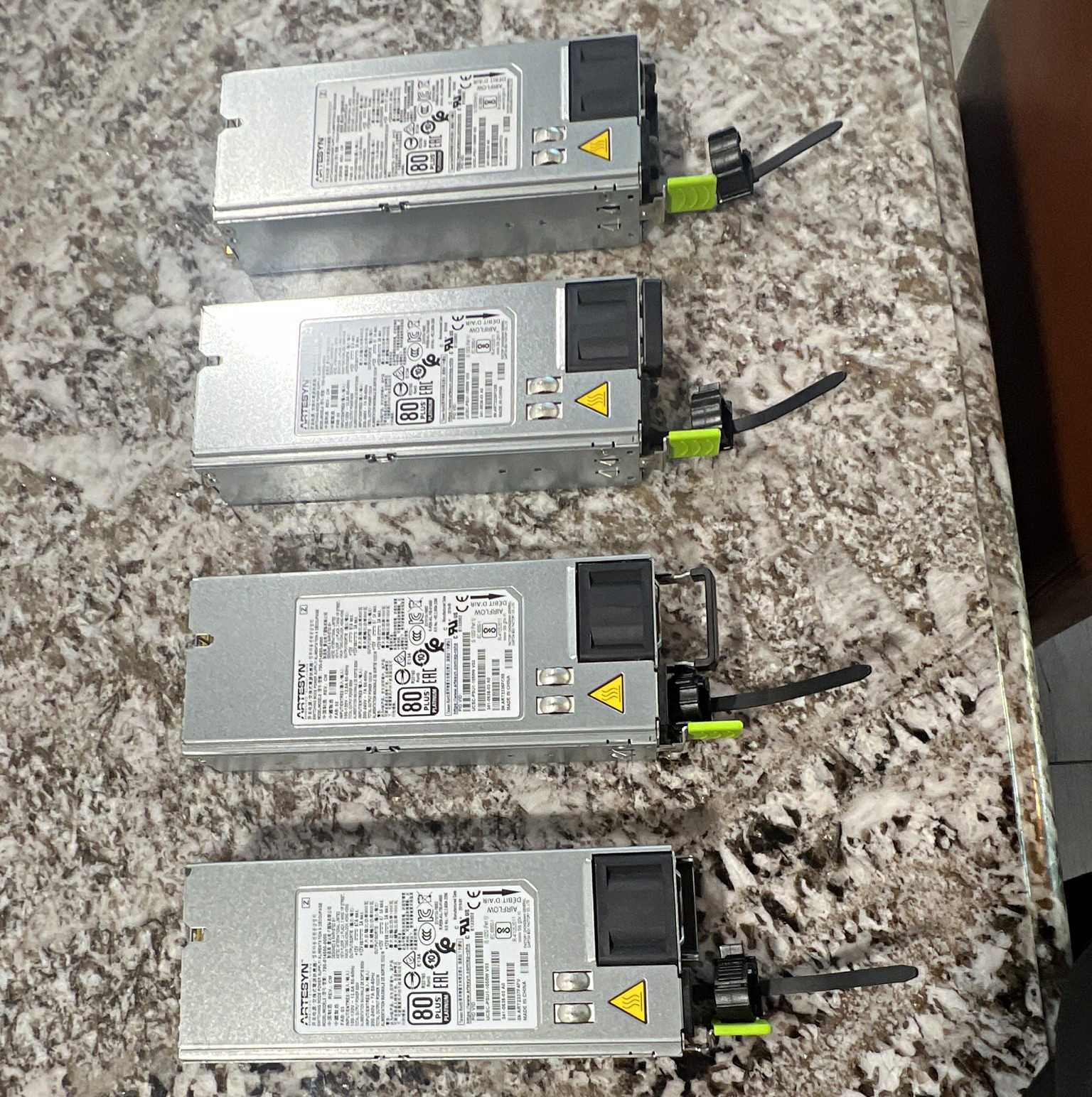 Cisco UCSC-PSU1-1050W V03 1050W 80+ Platinum Hot Plug Server Power Supply