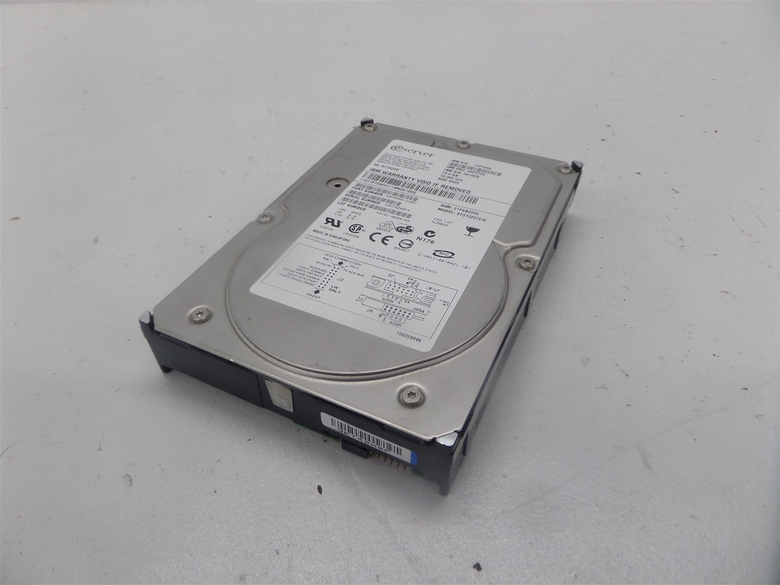 IBM eServer 71P7556 73.4GB 10000RPM Ultra-320 SCSI 3.5" Hard Disk Drive