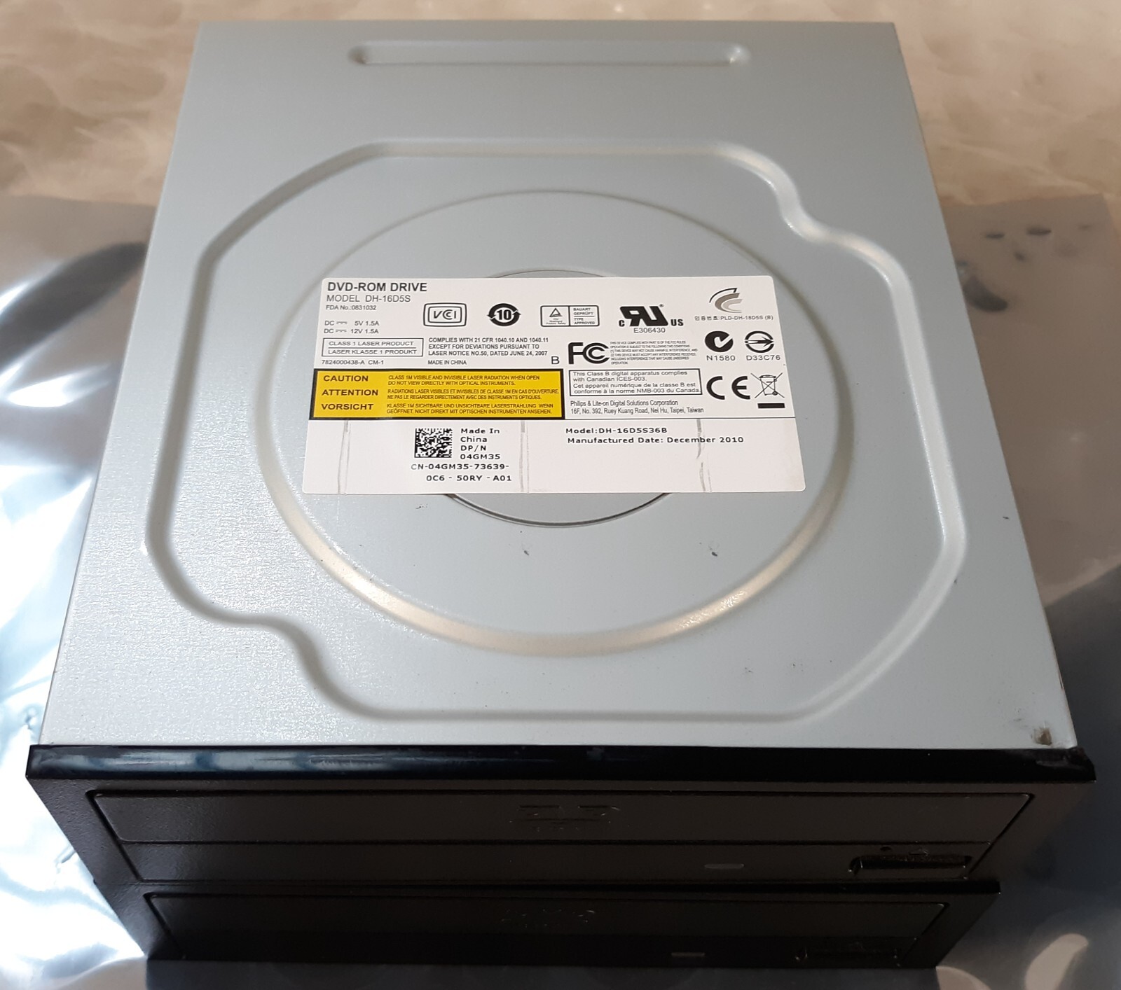 Pair of HP DVD-ROM Drive DH-16D5S 04GM35 7824000438-A CM-1