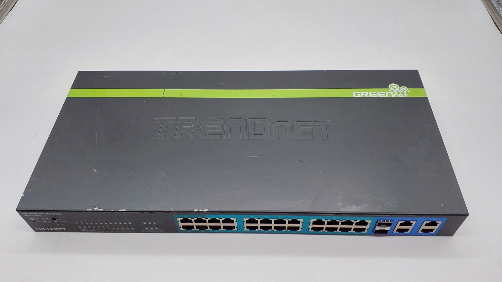Trendnet TPE-224WS 28-Port 10/100 Mbps Web Smart PoE+ Switch 100 Mbps Speed