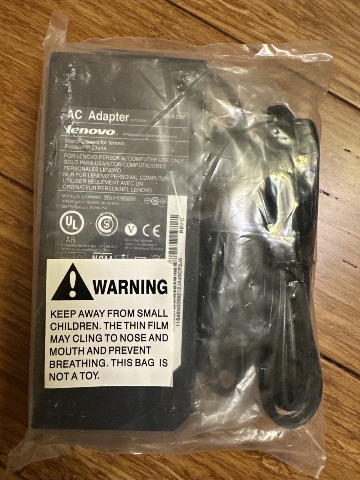 Genuine Lenovo 135W, 20V AC Power Adapter, Supply w/ Round Plug Model:45N0058.