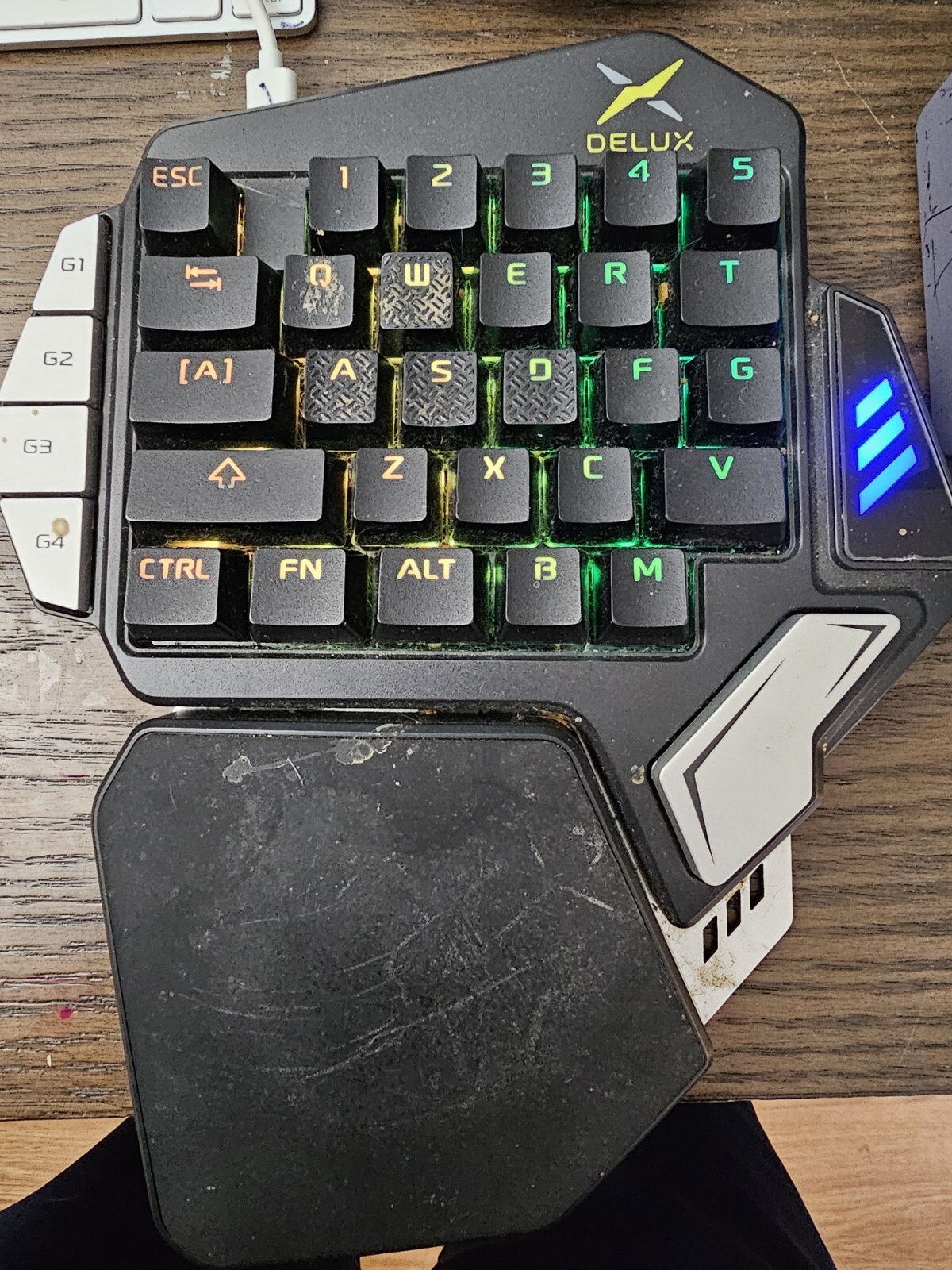 Delux T9X One Handed Wired Gaming Keyboard USB Type C Mechanical Keypad