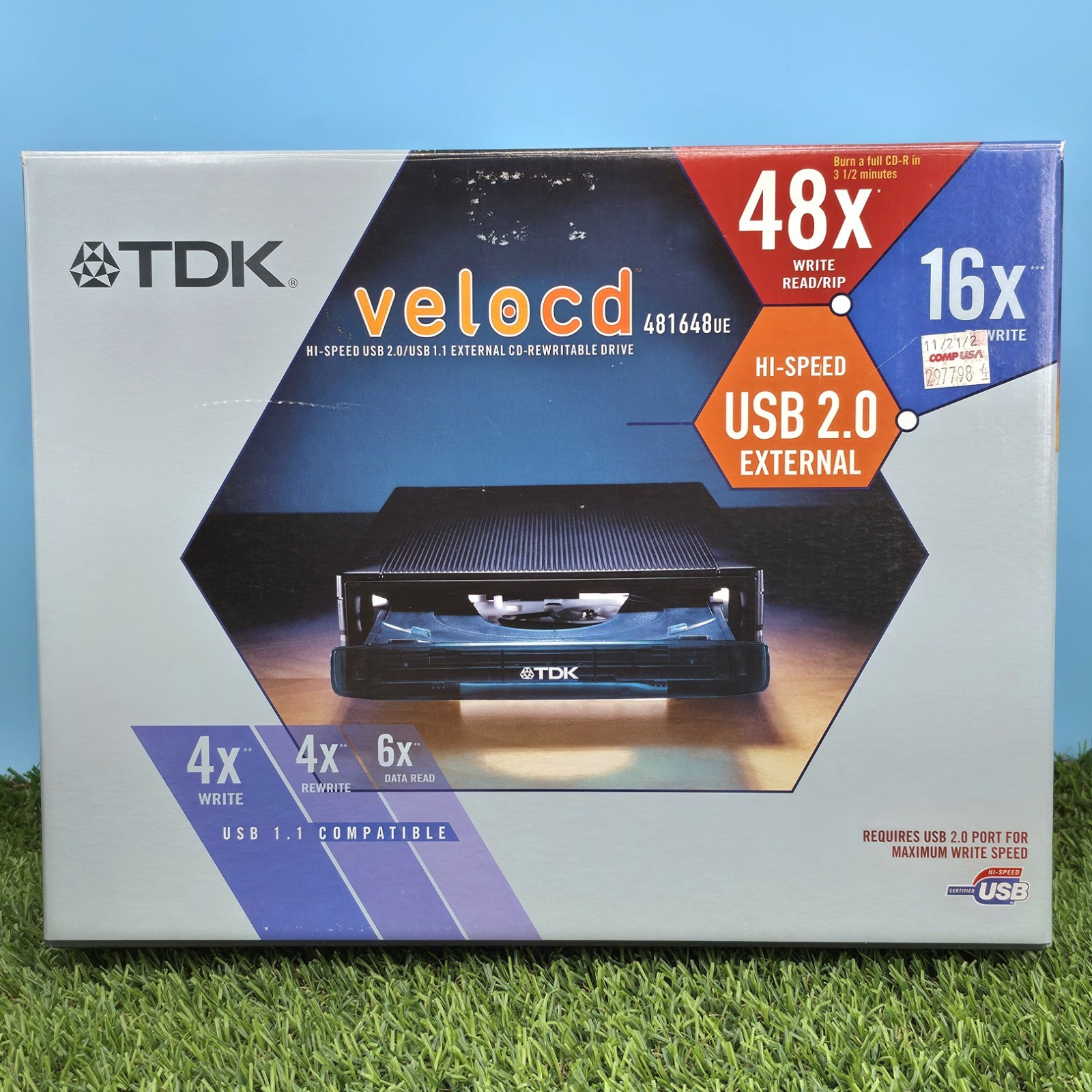 (Vintage 2002) TDK veloCD 481648UE External CD-RW Drive USB 2.0 Burner