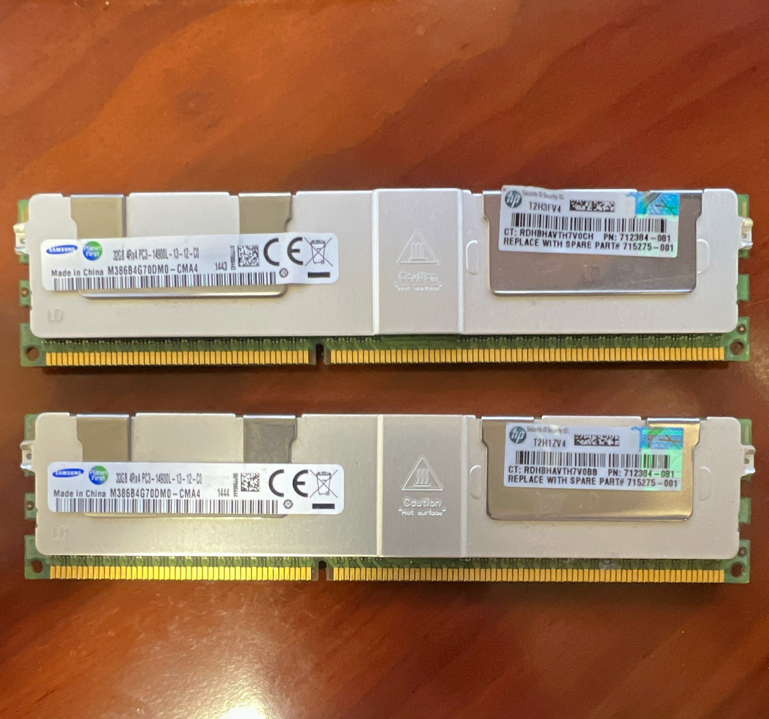 Samsung 64GB (2x32GB) DDR3L PC3-14900L DDR3-1866 DIMM M386B4G70DM0-CMA4