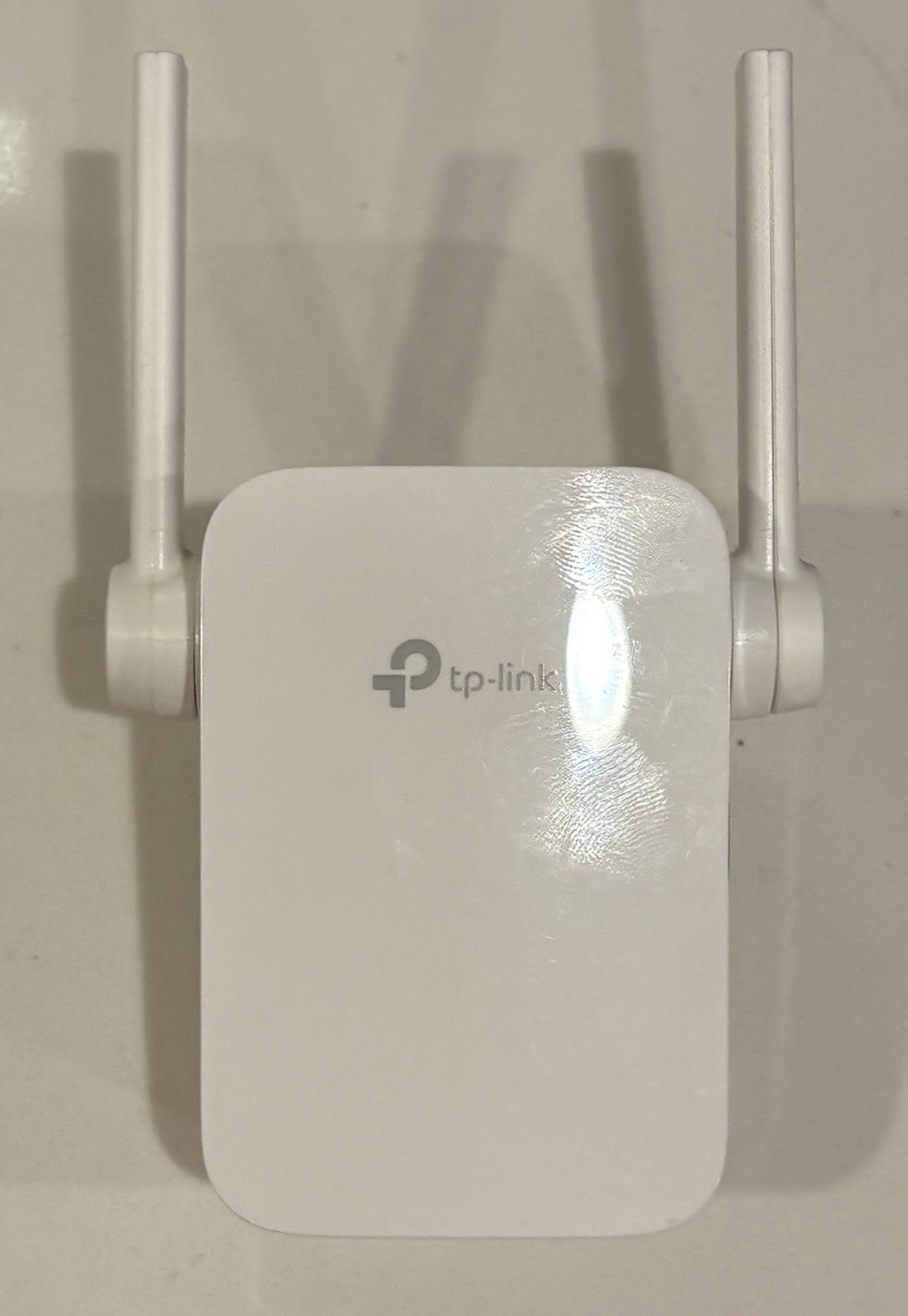 TP-Link RE105(TL-WA855RE) 300Mbps Universal WiFi Range Extender Repeater Booster
