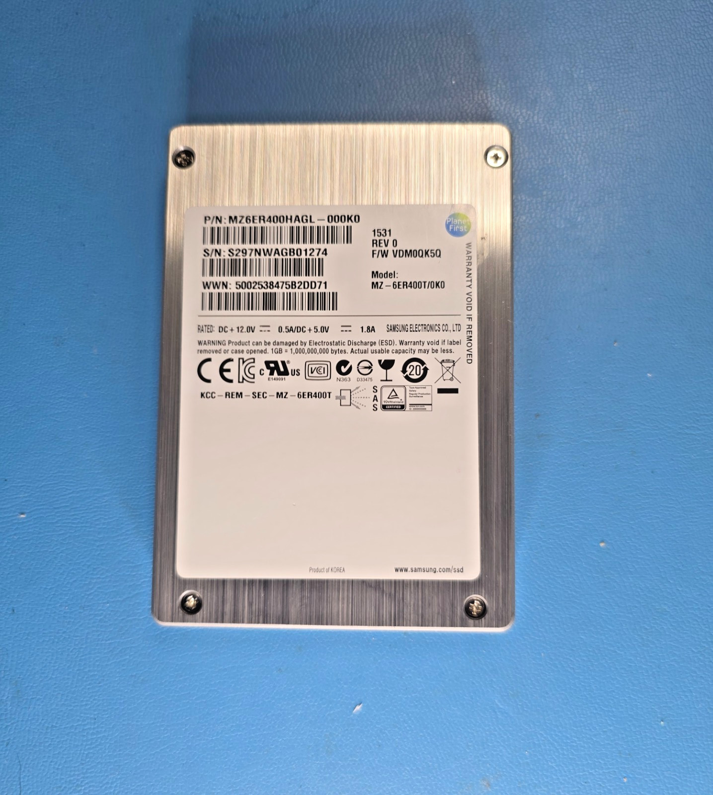 Samsung 400GB SAS 6Gb/s eMLC 2.5" SSD Solid State Drive MZ6ER400HAGL-000K0