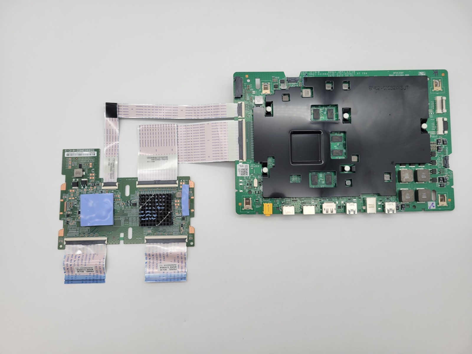 Samsung Odyssey G9 49" Main Board BN94-18250C BN41-03198 w/T-CON & Cables