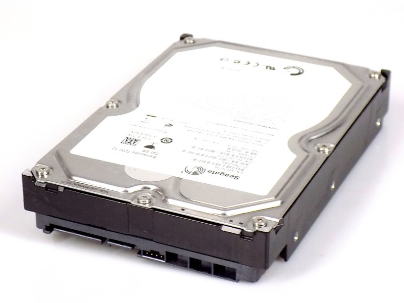 750GB Seagate ST3750528AS 9SL153-515 SATA 3Gbps 3.5 inch 7200rpm Hard Drive