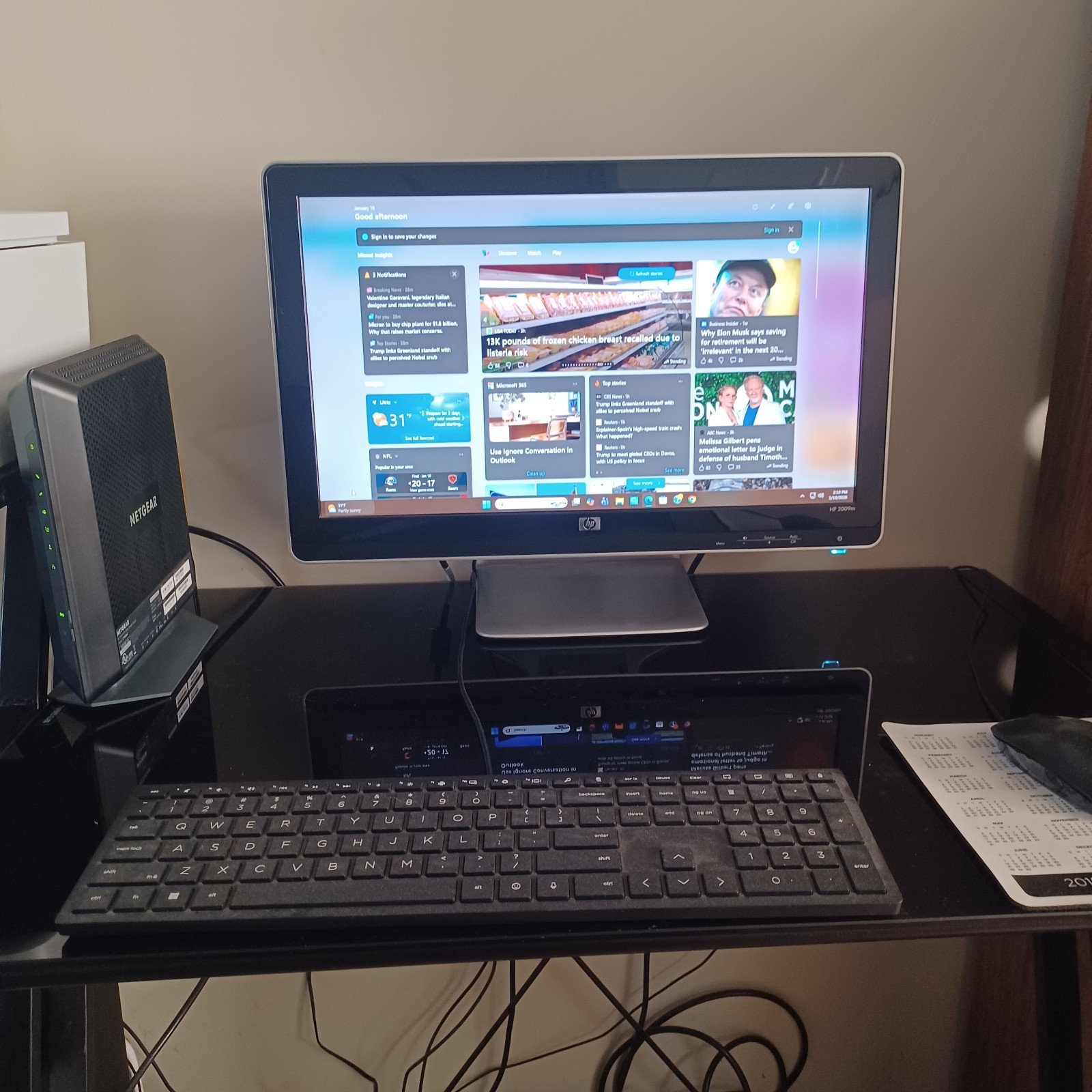 HP 200-5100a All-in-One Computer 20" Screen Windows 10 USB Ethernet Black