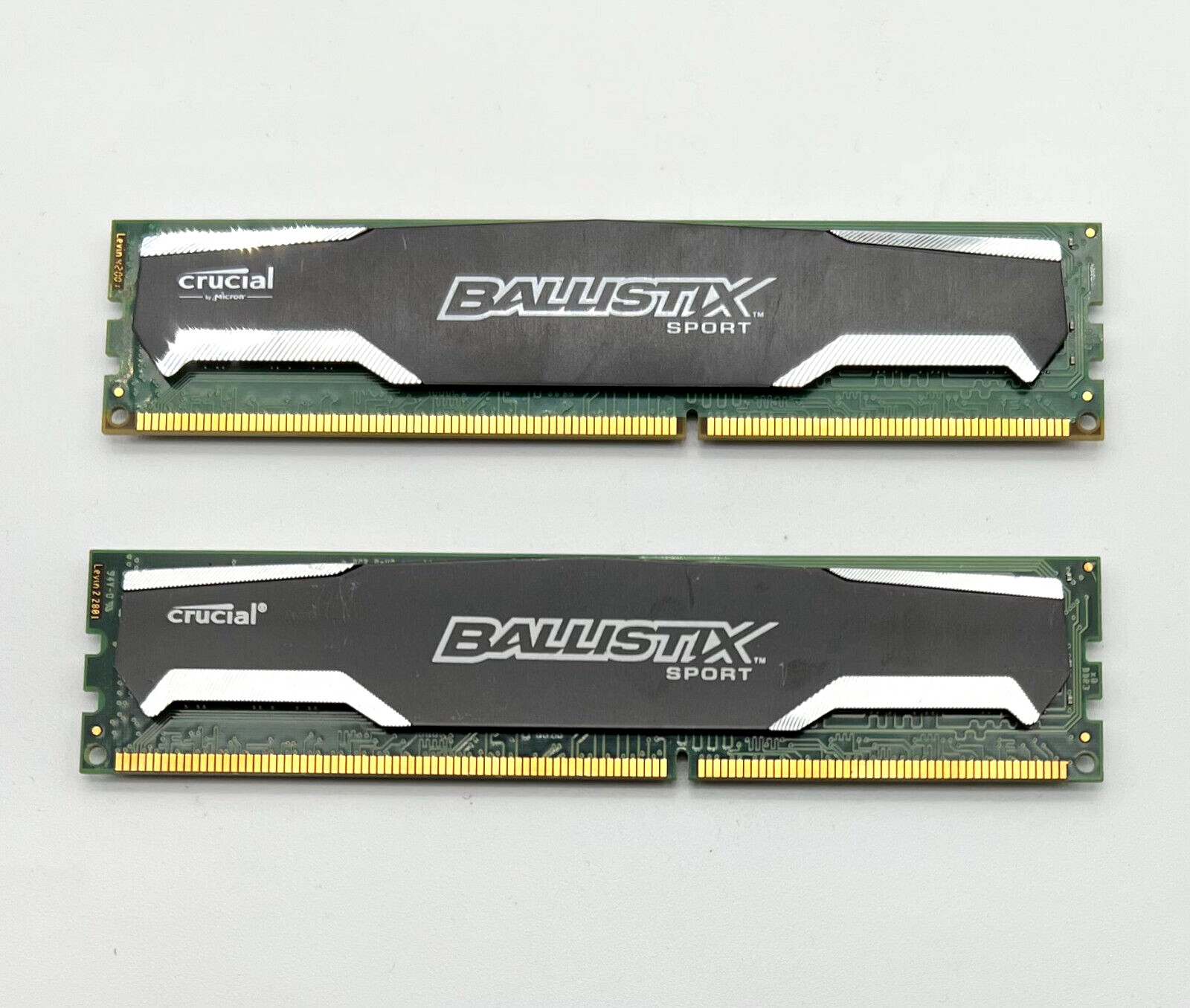 Ballistix Sport 16GB (2x8GB) RAM PC3-12800 DDR3-1600 SDRAM BLS8G3D1609DS1S00