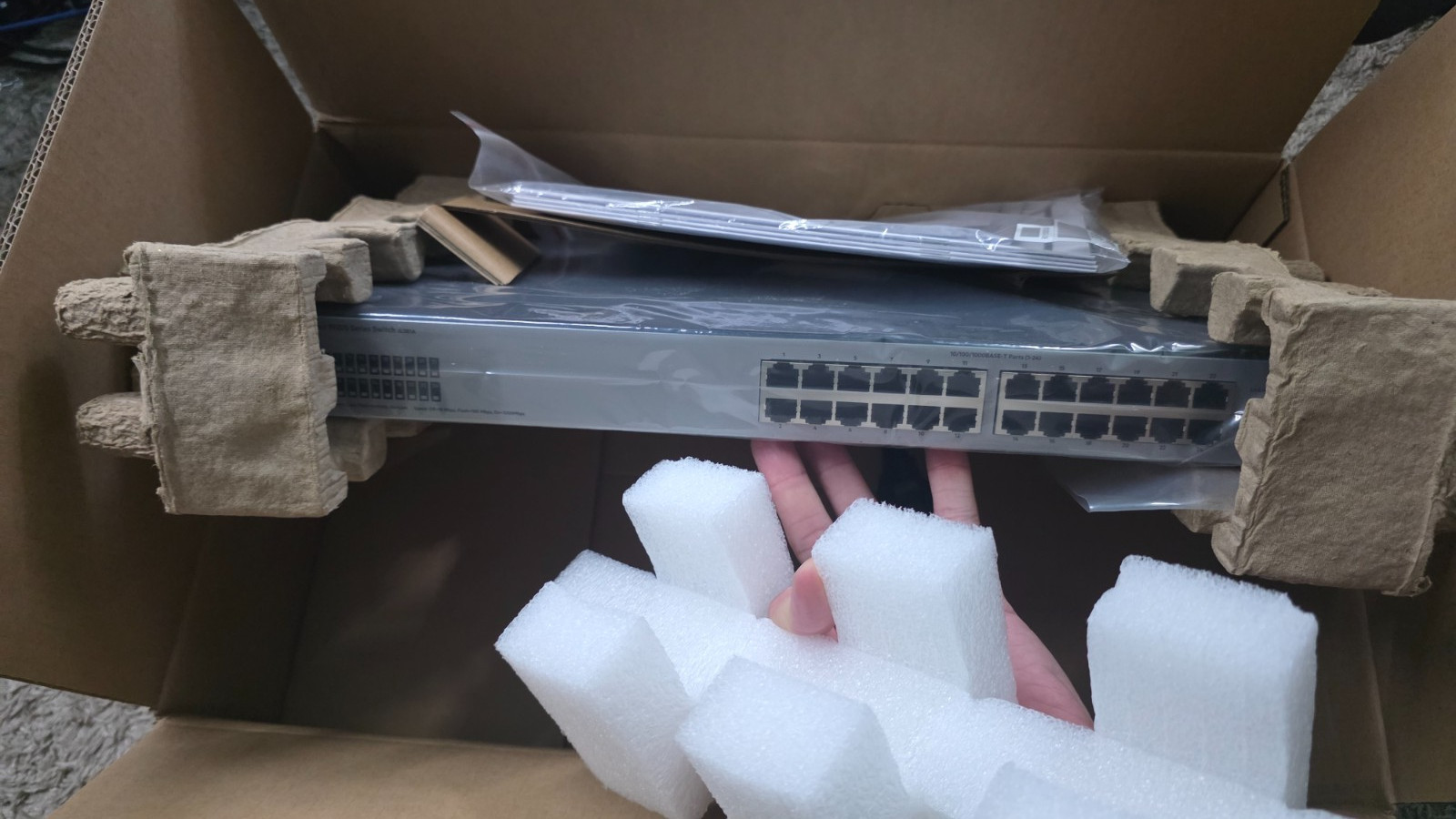 NEW HPE OfficeConnect 1920S 24G 2SFP Switch JL381A 24-Port Gigabit