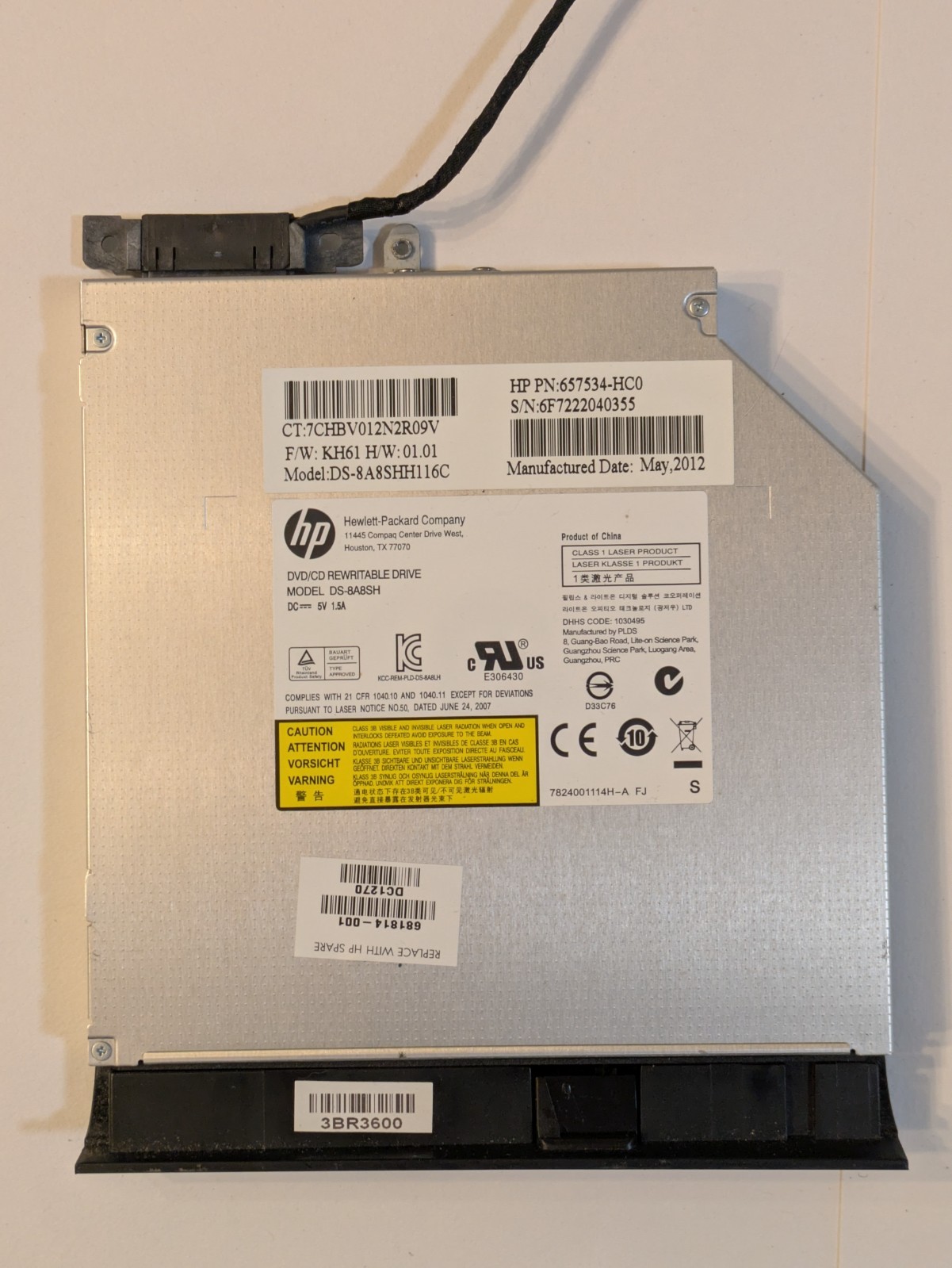 HP Internal Laptop DVD/CD Rewritable Drive DS-8A8SH116C w/ Connector, Used