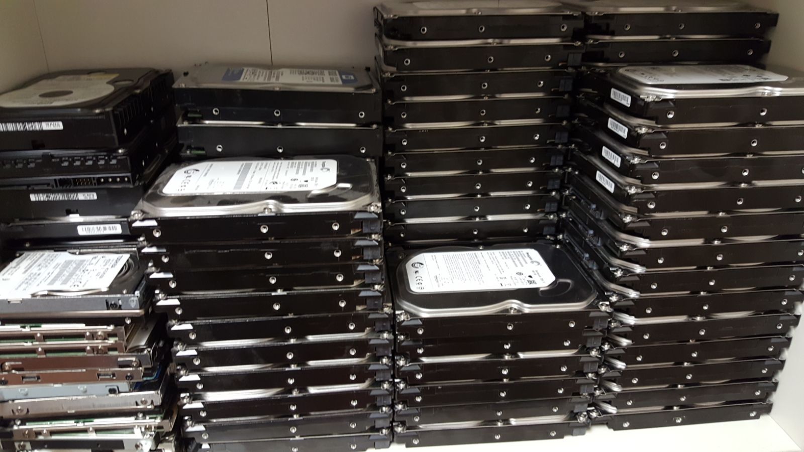 LOT of 10 HARD DRIVE 500GB SATA 7200RPM 3.5"  Mixed Brand 