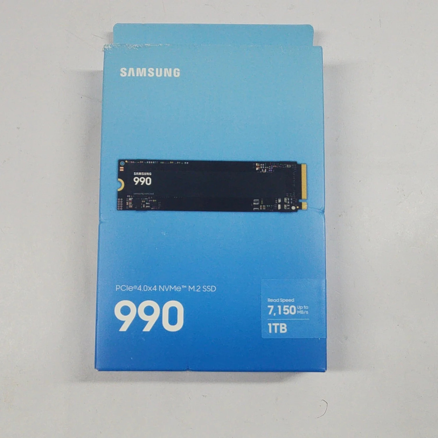 New Samsung 2280mm 990 1TB M.2 NVMe Gen 4.0 x 4 SSD MZ-V9V1T0