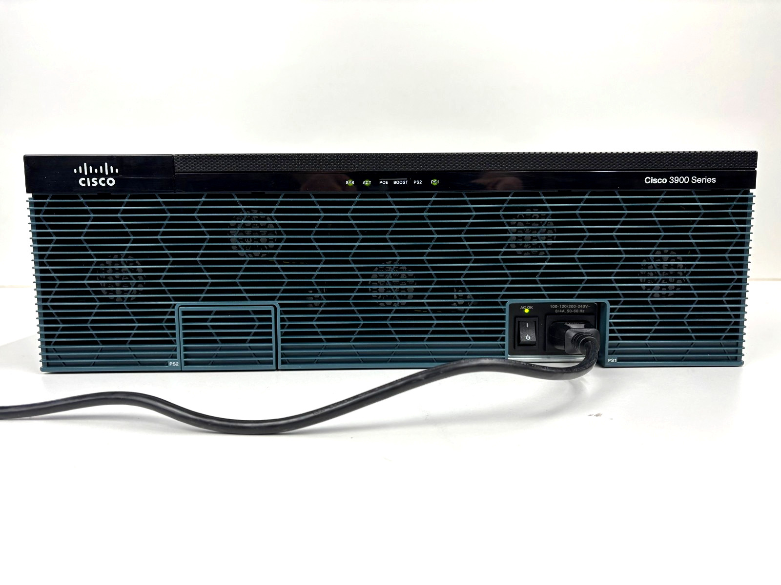 Cisco CISCO 3945 V02 3900 Series Integrated Services Router w/ SPE250/K9 Module