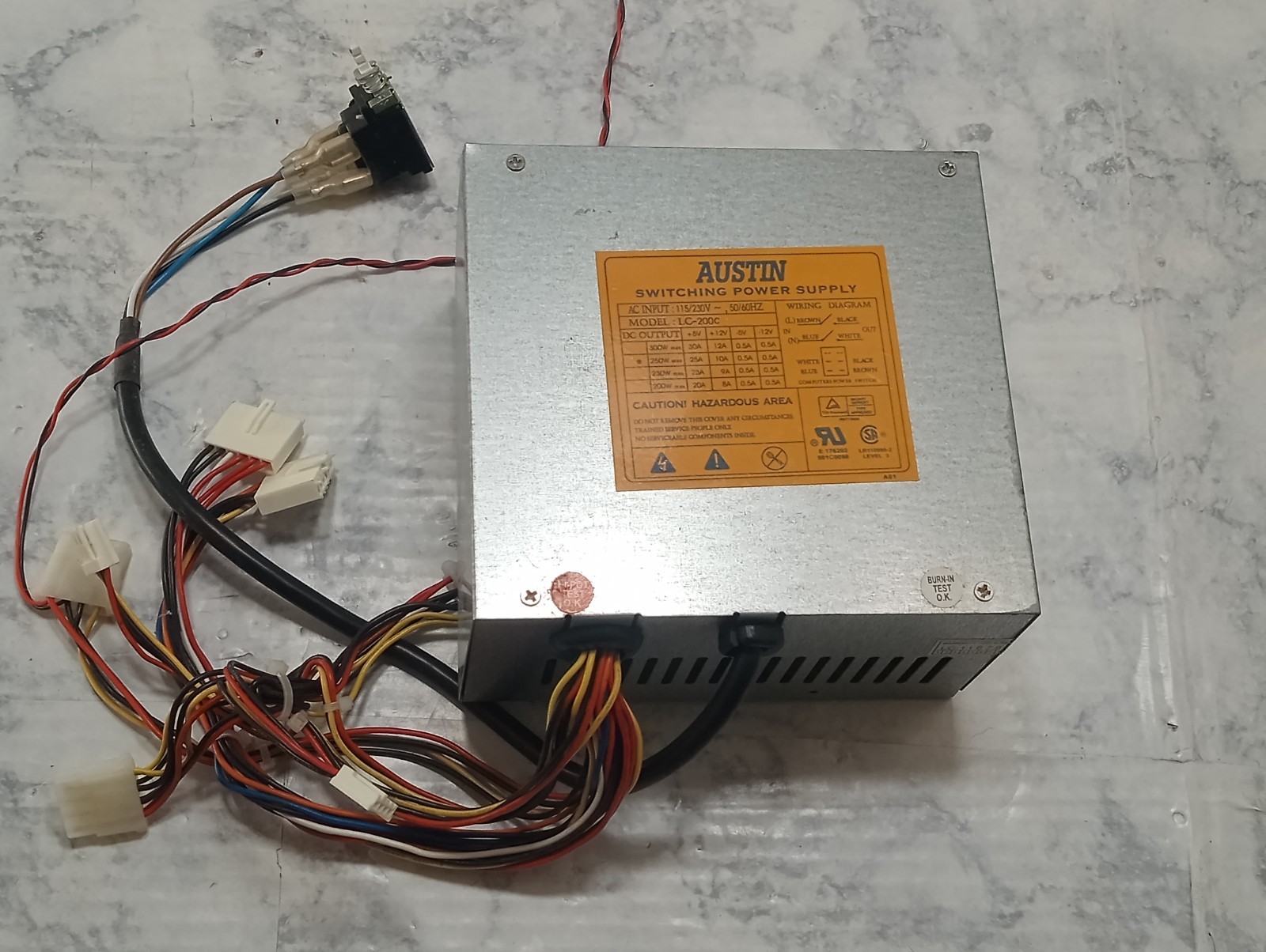 Austin Switching Power Supply LC-200c Desktop PC 300 Watt, 30A, 12A ,0.5A