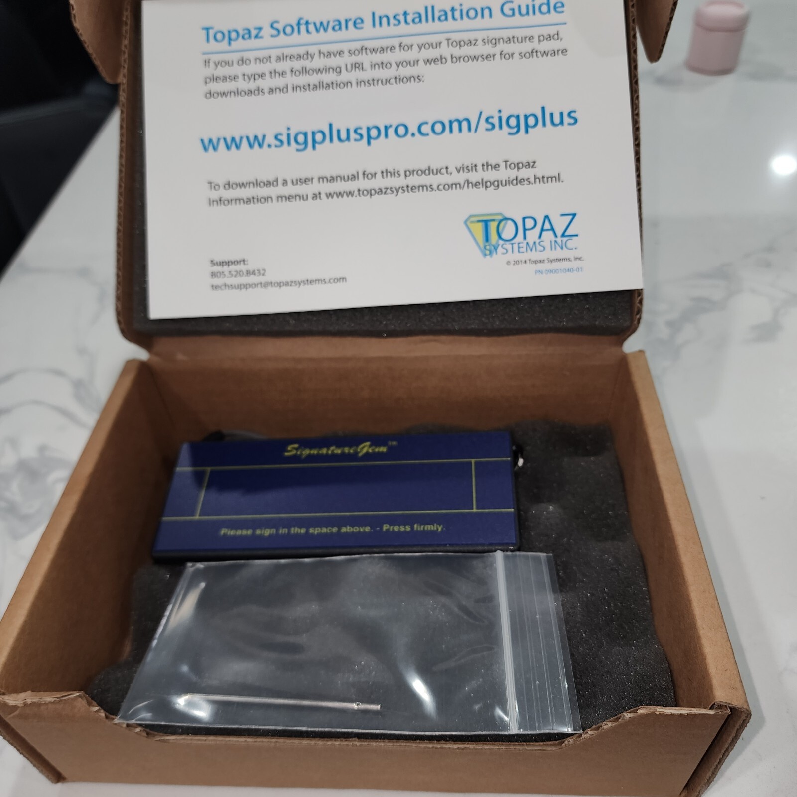 Topaz Systems SignatureGem 1x5 Signature Terminal 4.8 x 1in