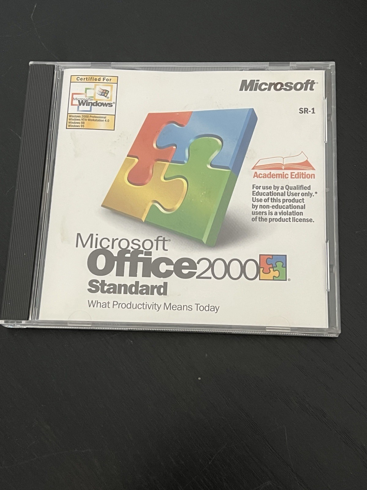 Microsoft MS Office 2000 Standard Edition Upgrade Install CD Product Key & Case