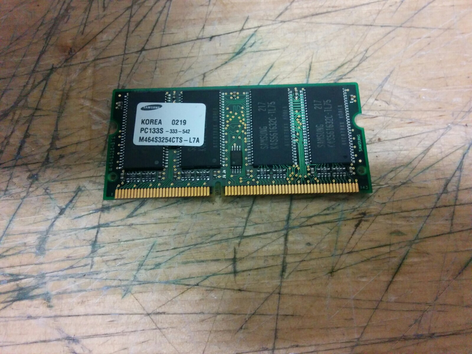256MB SDRAM PC 133 PC133 SD CL3 16X16 144PIN NON-ECC SAMSUNG MEMORY RAM