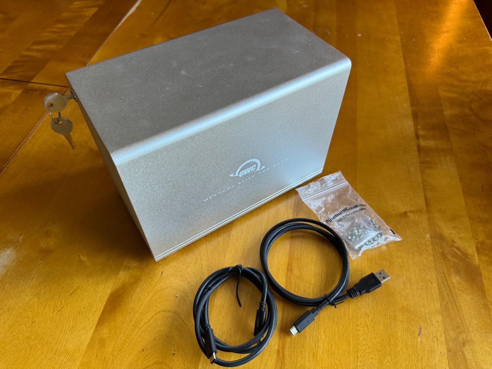 OWC Mercury Elite Pro Quad 4-Bay USB-C 10Gb/s RAID Enclosure SoftRAID 7 XT + Box