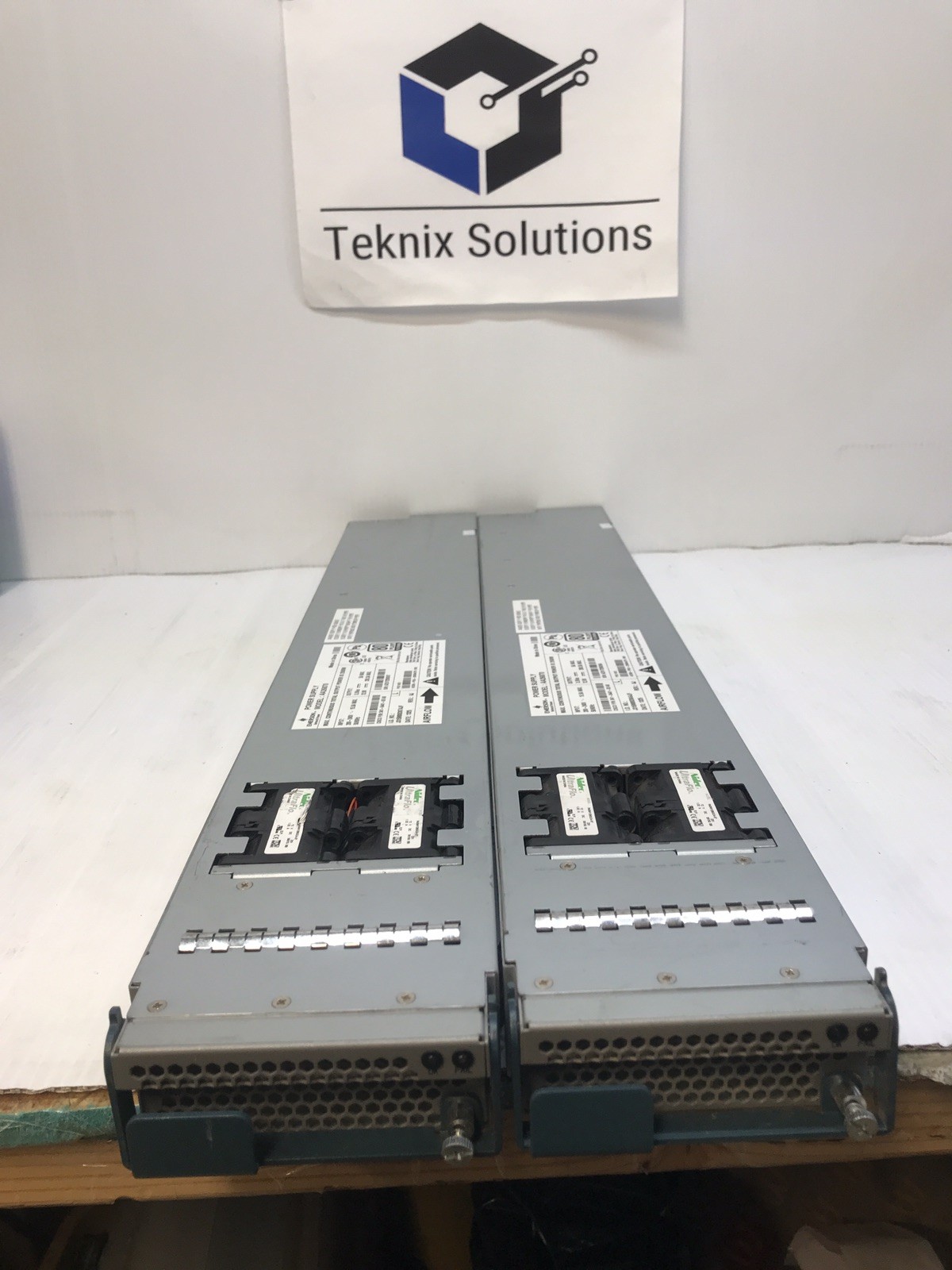 LOT OF 2  EMERSON Cicso NETWORK POWER AA26870 2500W POWER SUPPLY *READ*