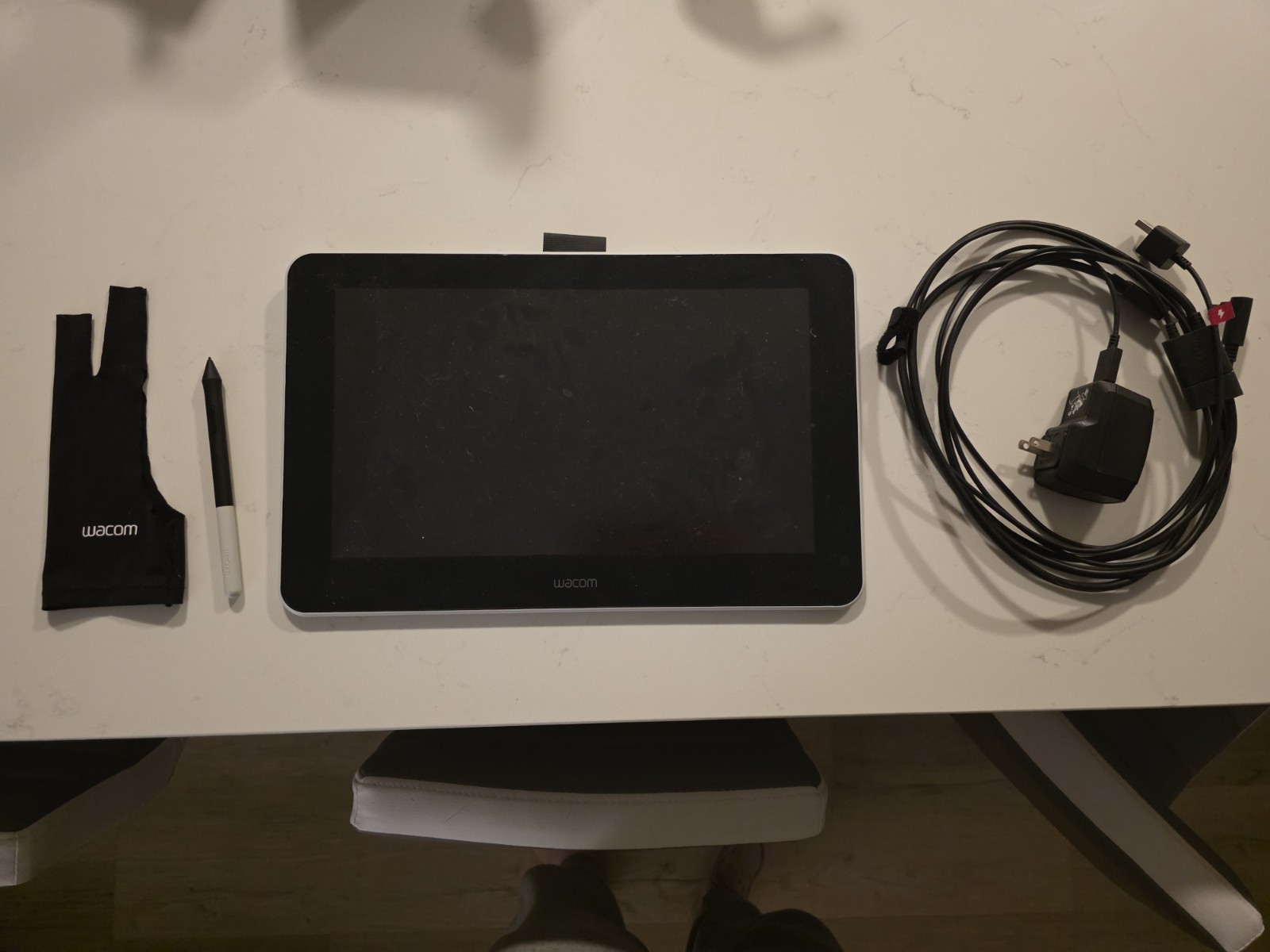 Wacom Tablet With Stylus (Lightly Used)