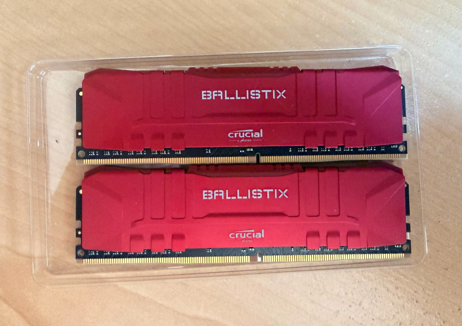 Crucial Ballistix 16GB (2x8GB) 3000MHz DDR4 RAM KIT SET BL8G30C15U4R.M8FE1