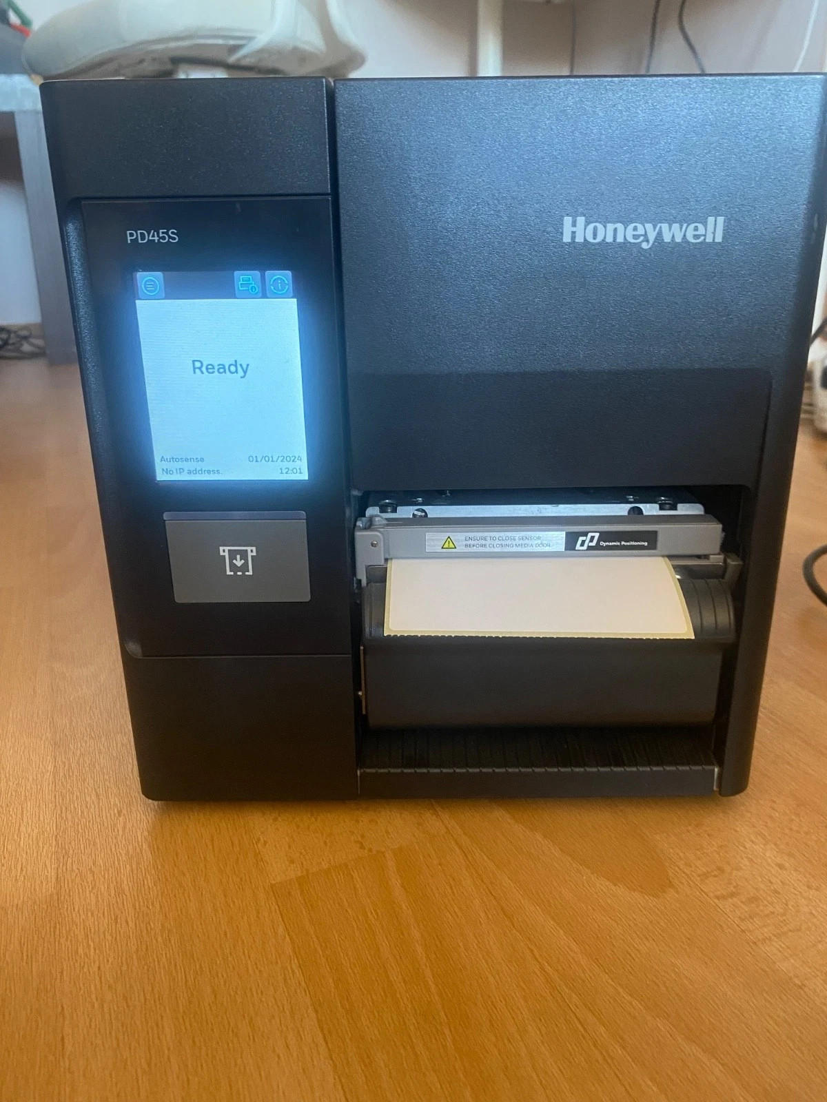 Honeywell PD45S Industrial Label Printer. Peel-Off Present Rewinder. Excelent 