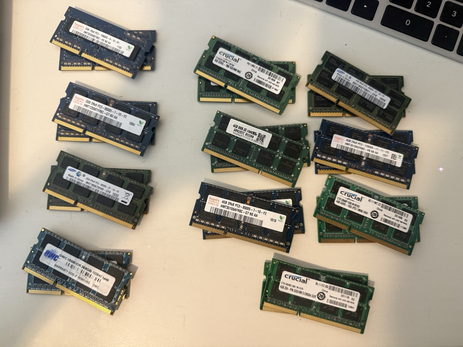 Lot of 22 Mixed DDR3L Laptop RAM Memory Sticks Mixed Brands and Speeds