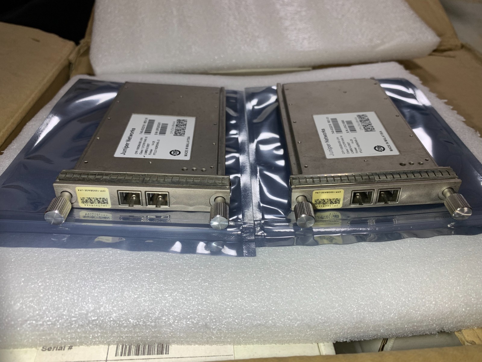 2pcs JUNIPER CFP-100GBASE-LR4 740-032210 100Gb Single Transceiver 10km Module