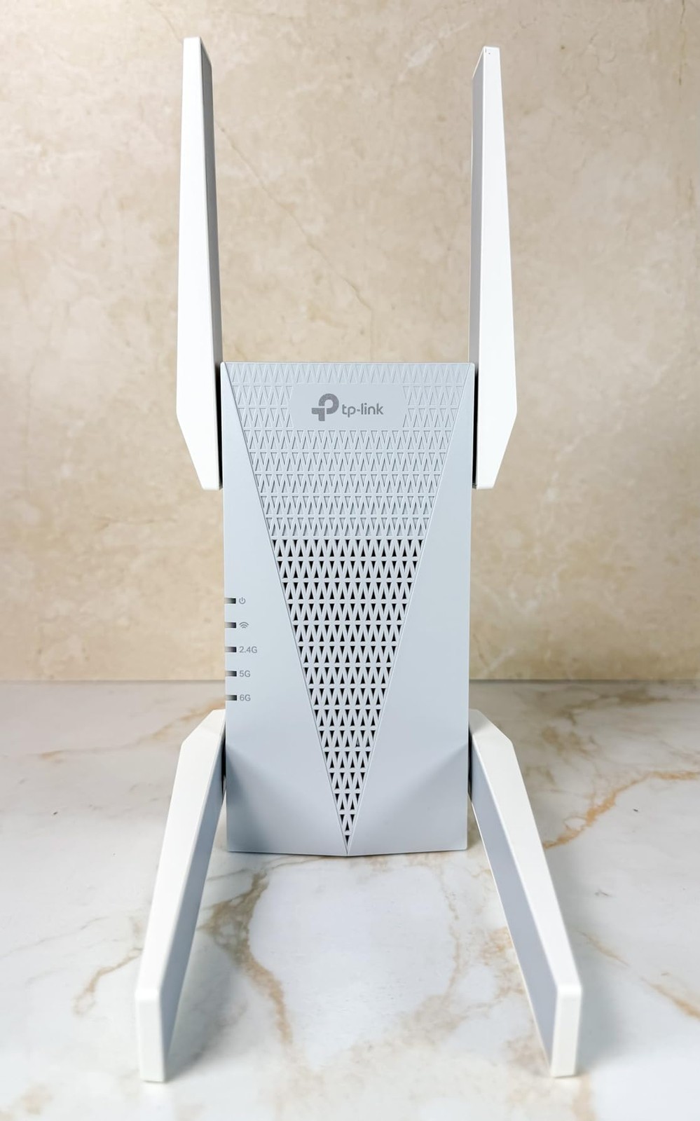 TP-Link RE813XE AXE5400 WiFi 6E Extender 2800sqft 5.4Gbps Tri-Band