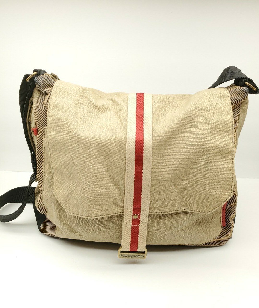 Hedgren 16" Messenger Laptop Bag Tan &Black Canvas With Red- Pristine