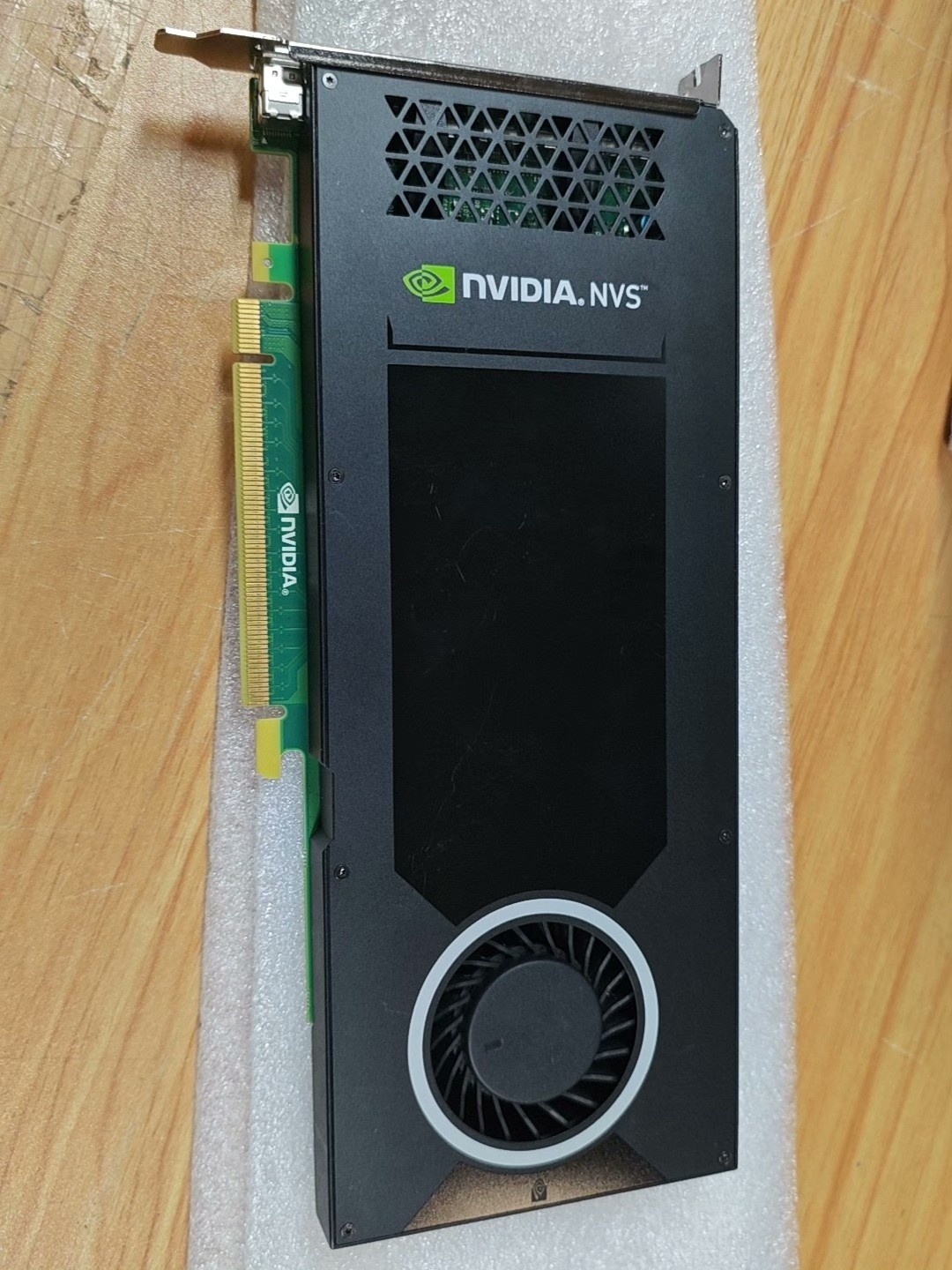 NVIDIA NVS 810 4GB 8‑Mini‑DP Multi‑Display Professional Graphics Card PCI‑E 3x16