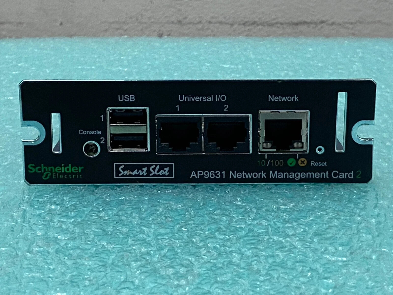 Genuine Schneider Electric APC AP9631 UPS Network Management Card 2
