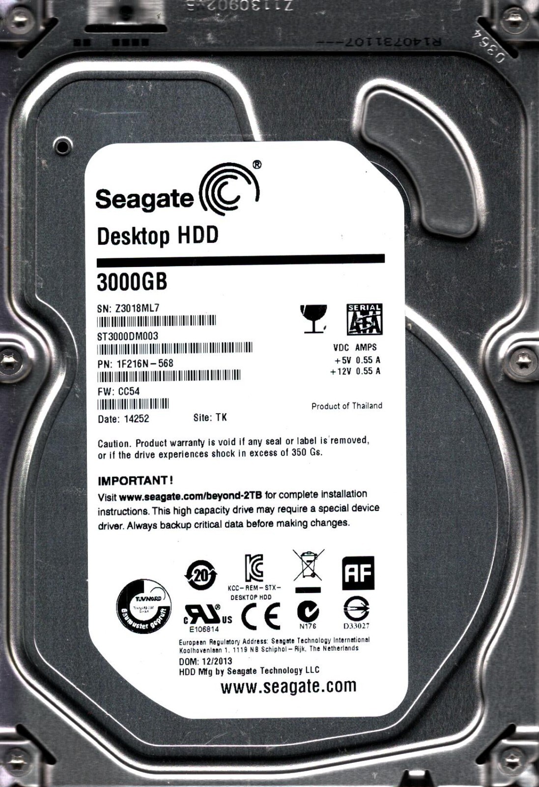 ST3000DM003 P/N: 1F216N-568 F/W: CC54 S/N: Z301 TK 3TB DEC 2013 THAILAND SEAGATE