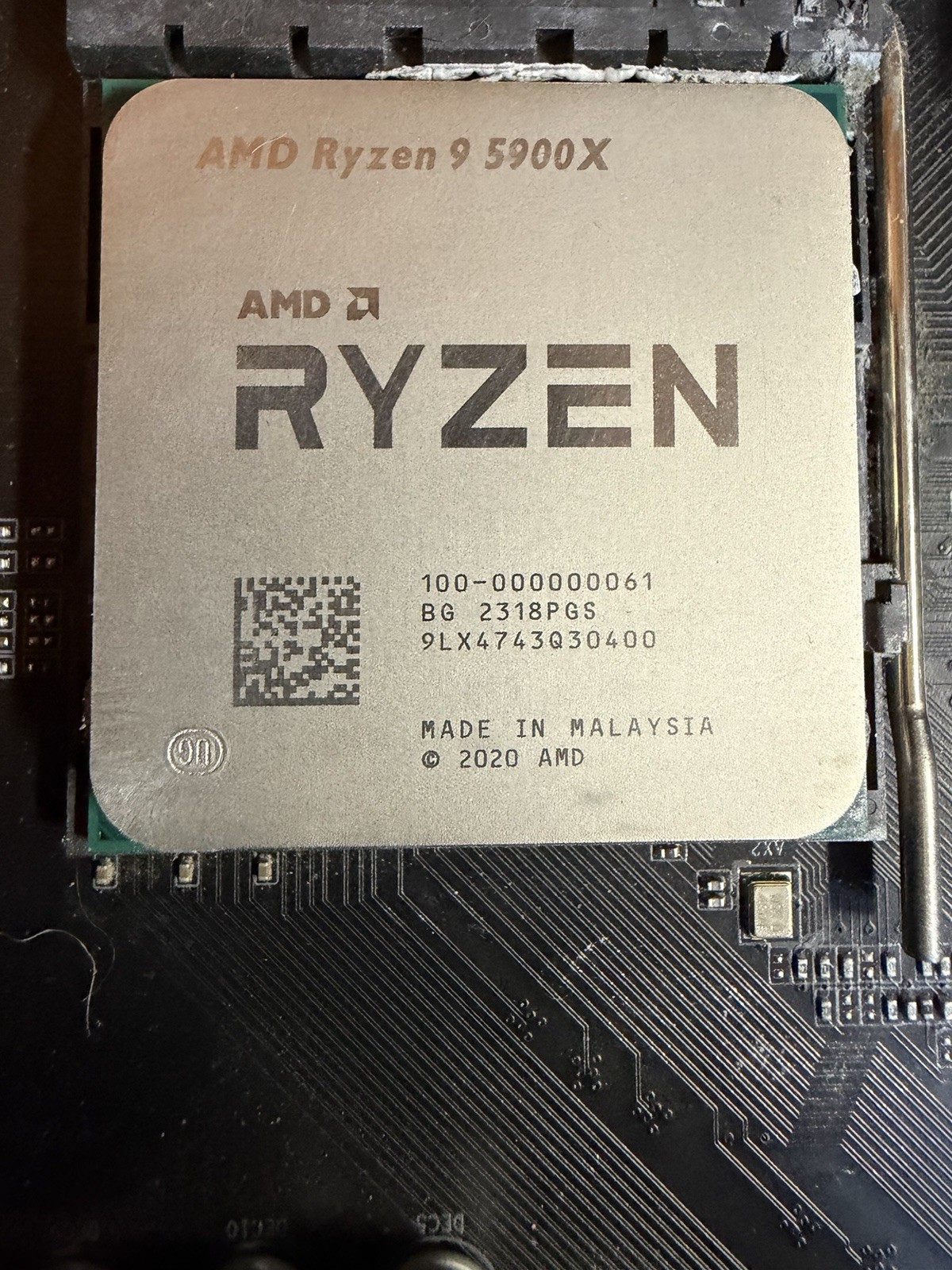 AMD Ryzen 9 5900X  4.8GHz 12-Cores Socket AM4 Desktop Processor CPU Lightly Used
