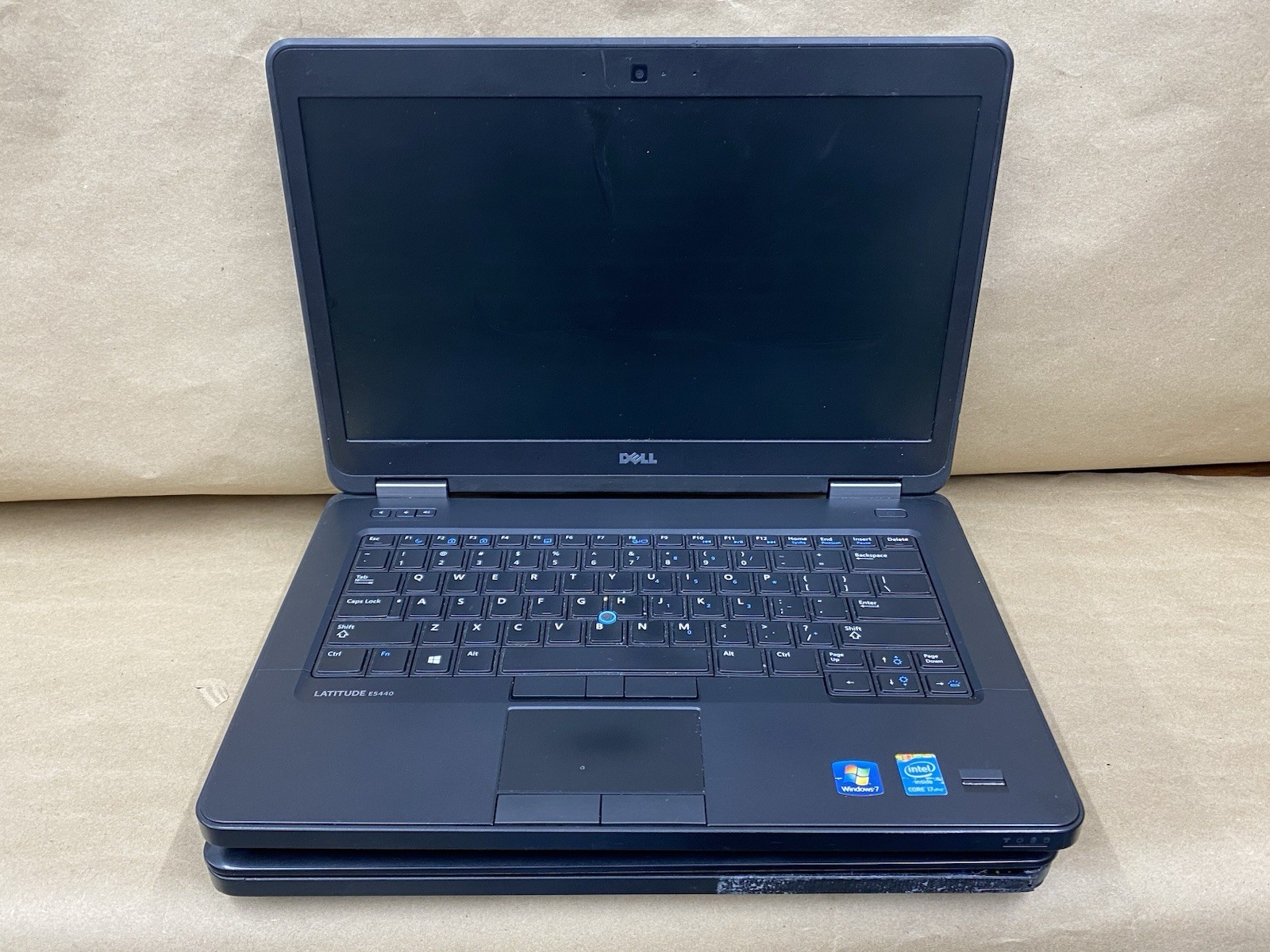 Lot of (2) Dell E5540 - 14" 1600*900 - i5-4300/i7-4600 - No RAM/HDD/OS - READ